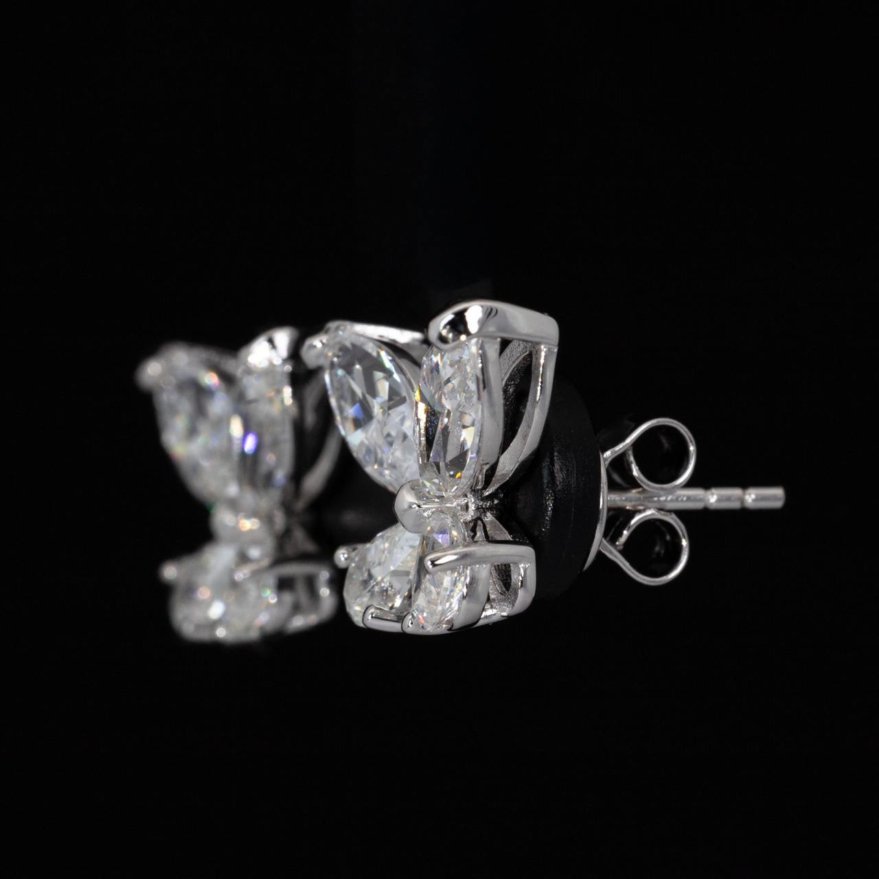 Omnia Ziara White Floral Earrings With High Quality Certified Lab Crafted Stones In 925 Silver - OMNIASTORES UAE