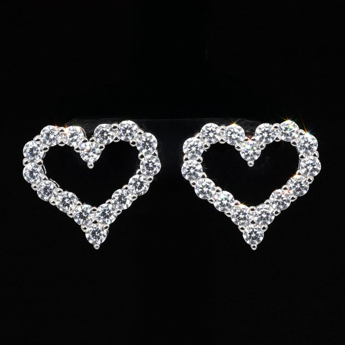 Omnia Afiya White Heart Earrings With High Quality Certified Lab Crafted Stones In 925 Silver - OMNIASTORES UAE
