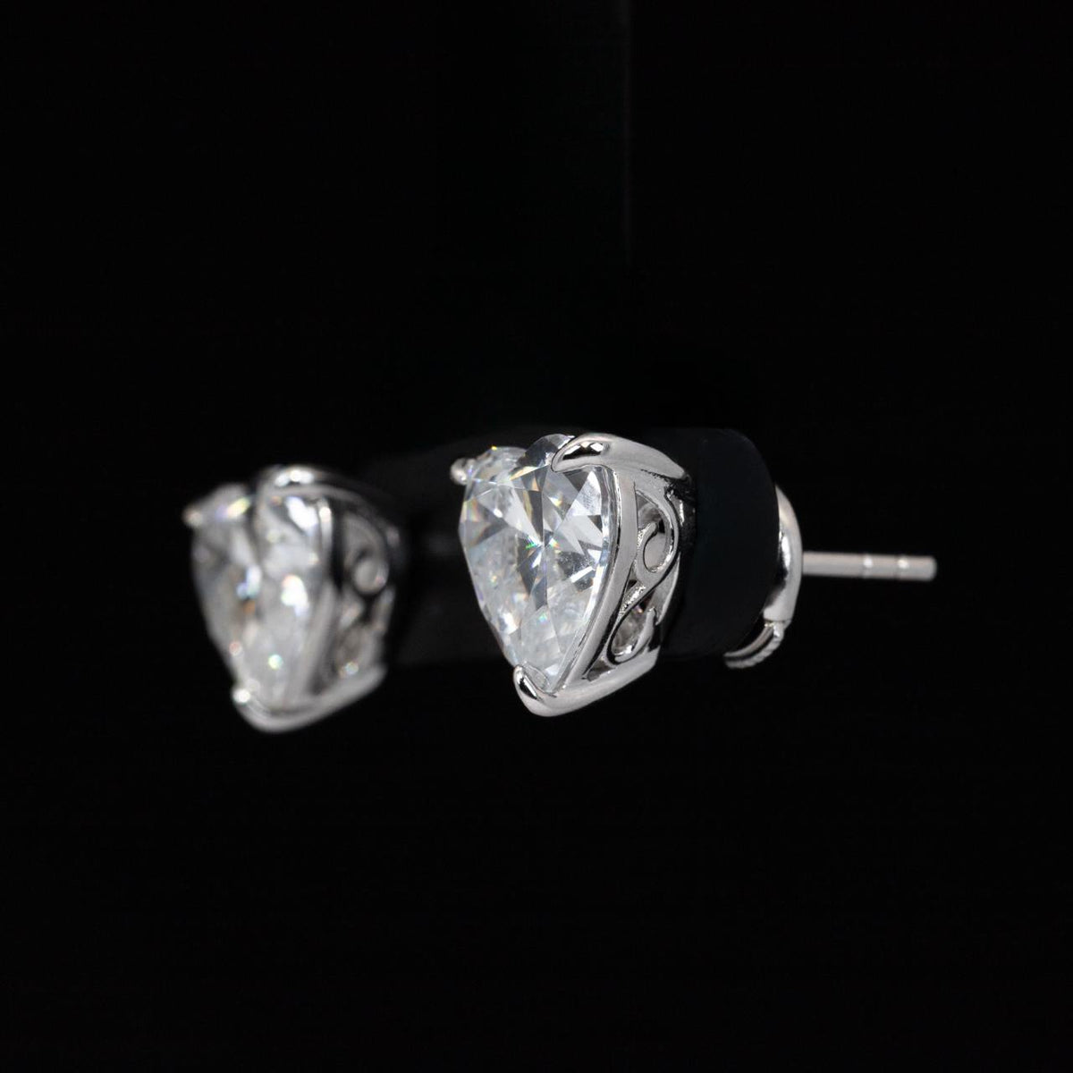 Omnia Nabia White Heart Earrings With High Quality Certified Lab Crafted Stones In 925 Silver - OMNIASTORES UAE