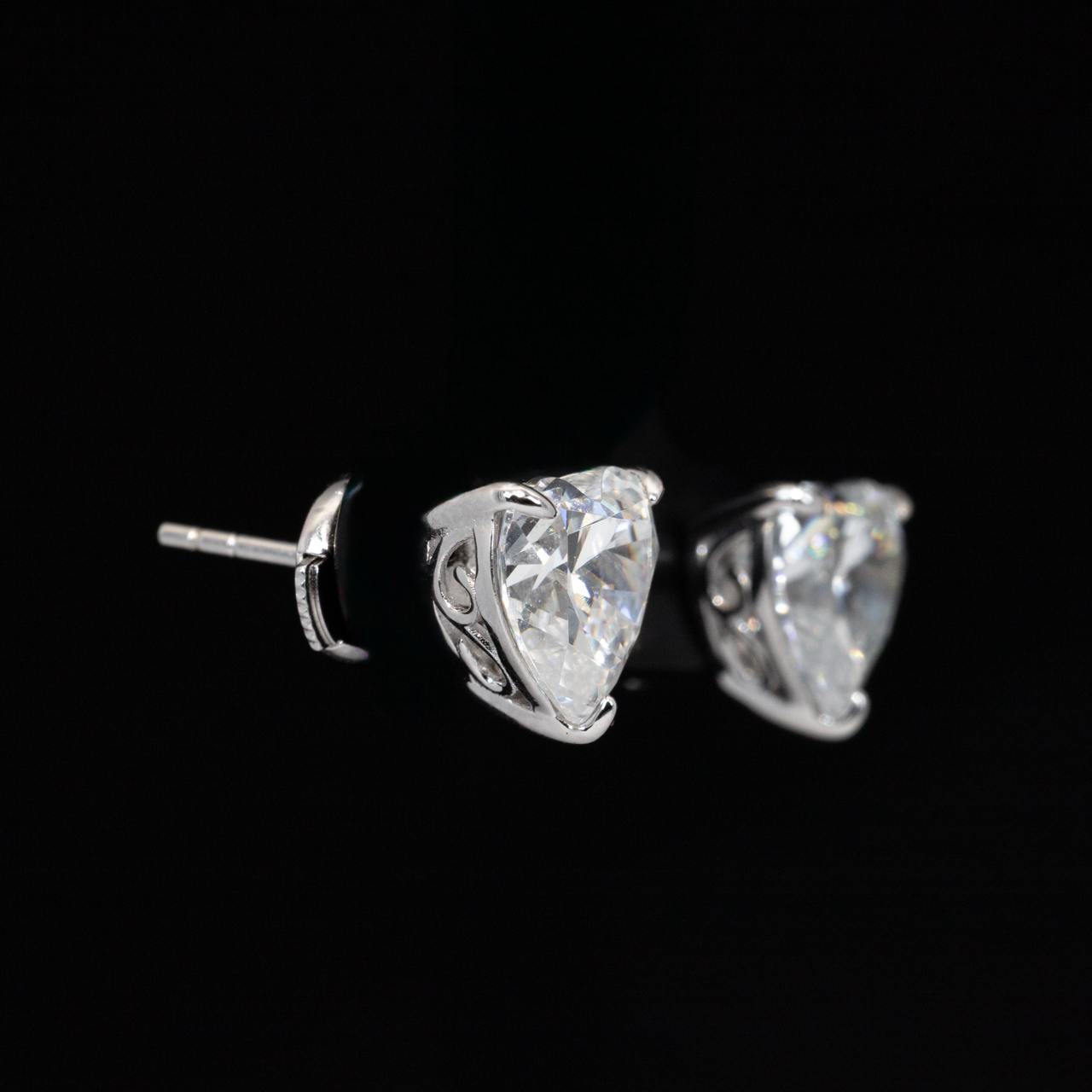 Omnia Nabia White Heart Earrings With High Quality Certified Lab Crafted Stones In 925 Silver - OMNIASTORES UAE