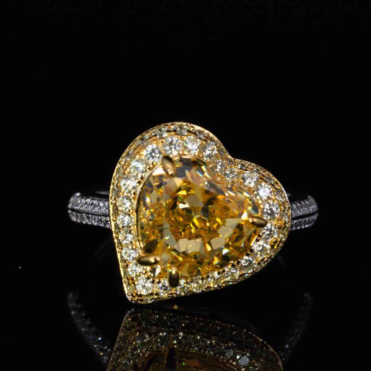 Omnia Ziyah Yellow Heart Ring With High Quality Simulated Diamonds In 925 Silver - OMNIASTORES UAE