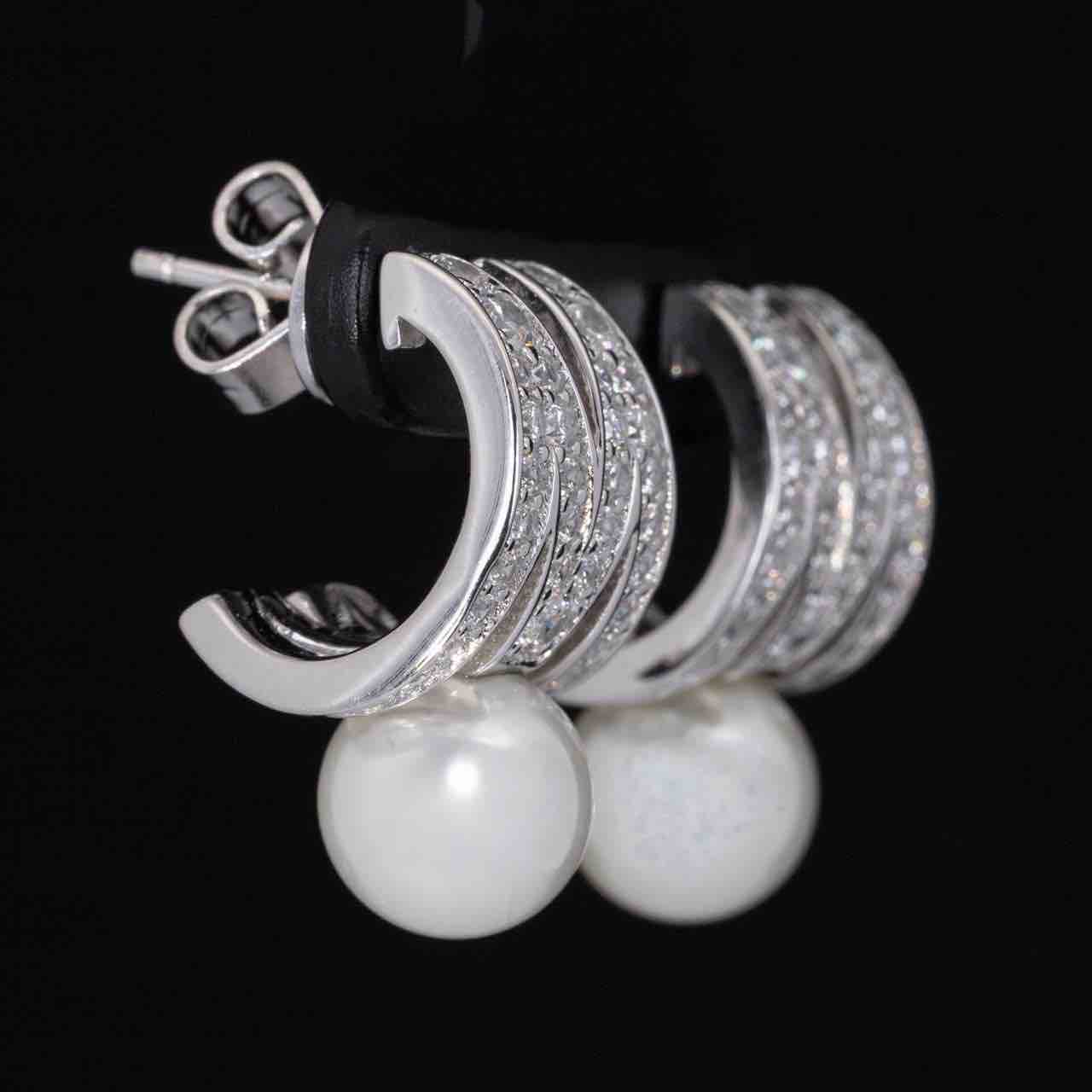 Omnia Shaira White Pear Earrings With High Quality Simulated Diamonds In 925 Silver - OMNIASTORES UAE