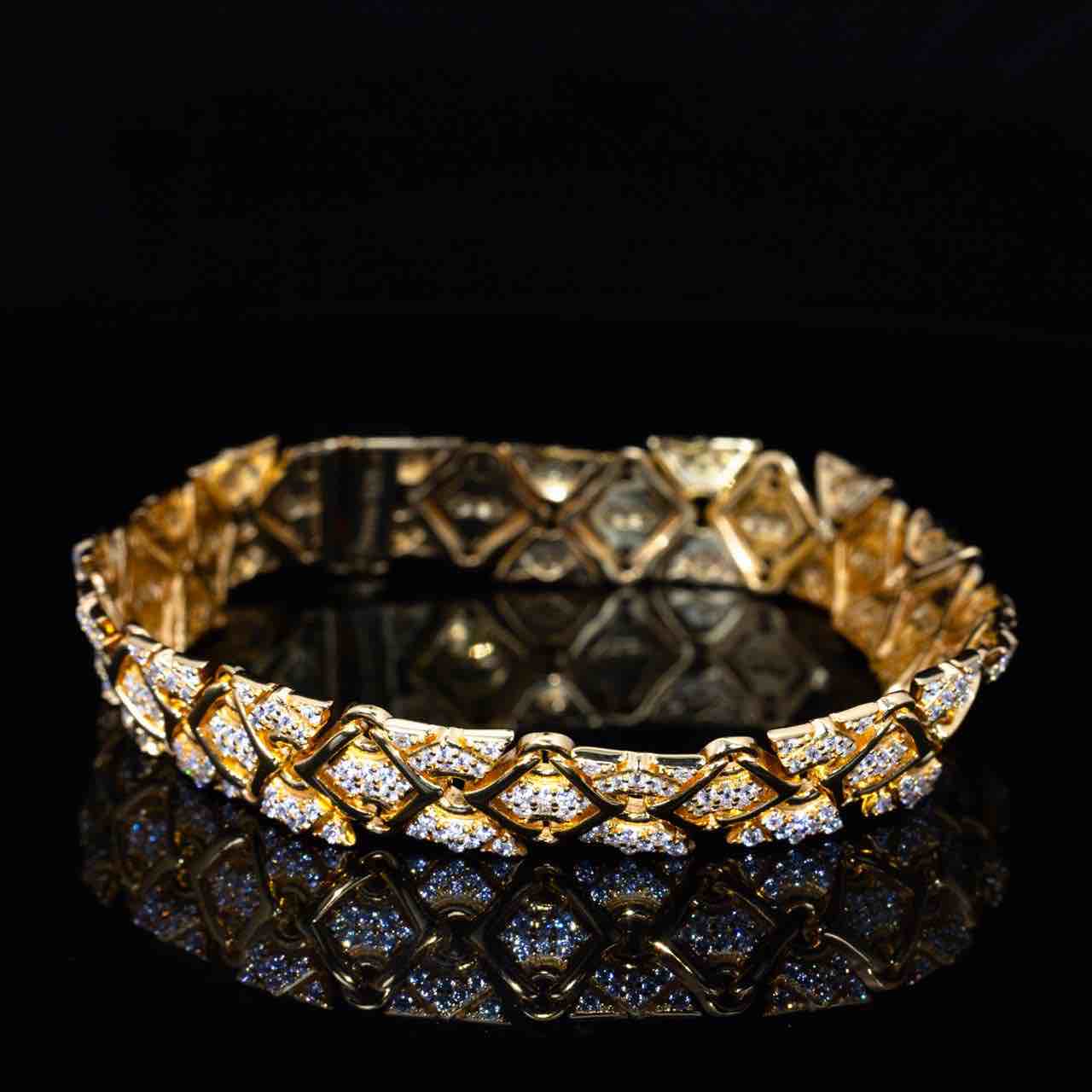 Omnia Lisi Gold and White Bracelet With High Quality Simulated Diamonds In 925 Silver - OMNIASTORES UAE