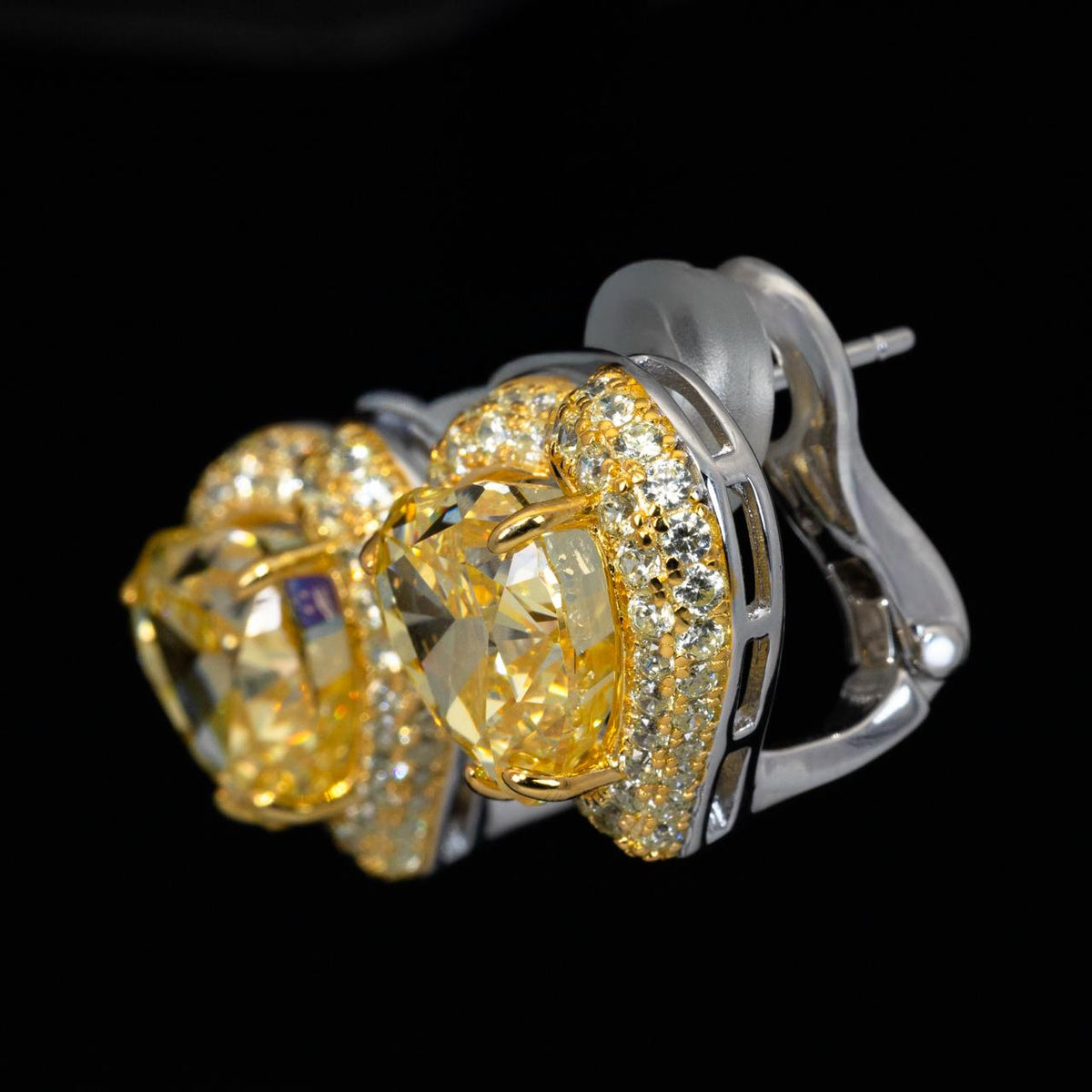 Omnia Ziyah Yellow Heart Clip Earrings With High Quality Simulated Diamonds In 925 Silver - OMNIASTORES UAE