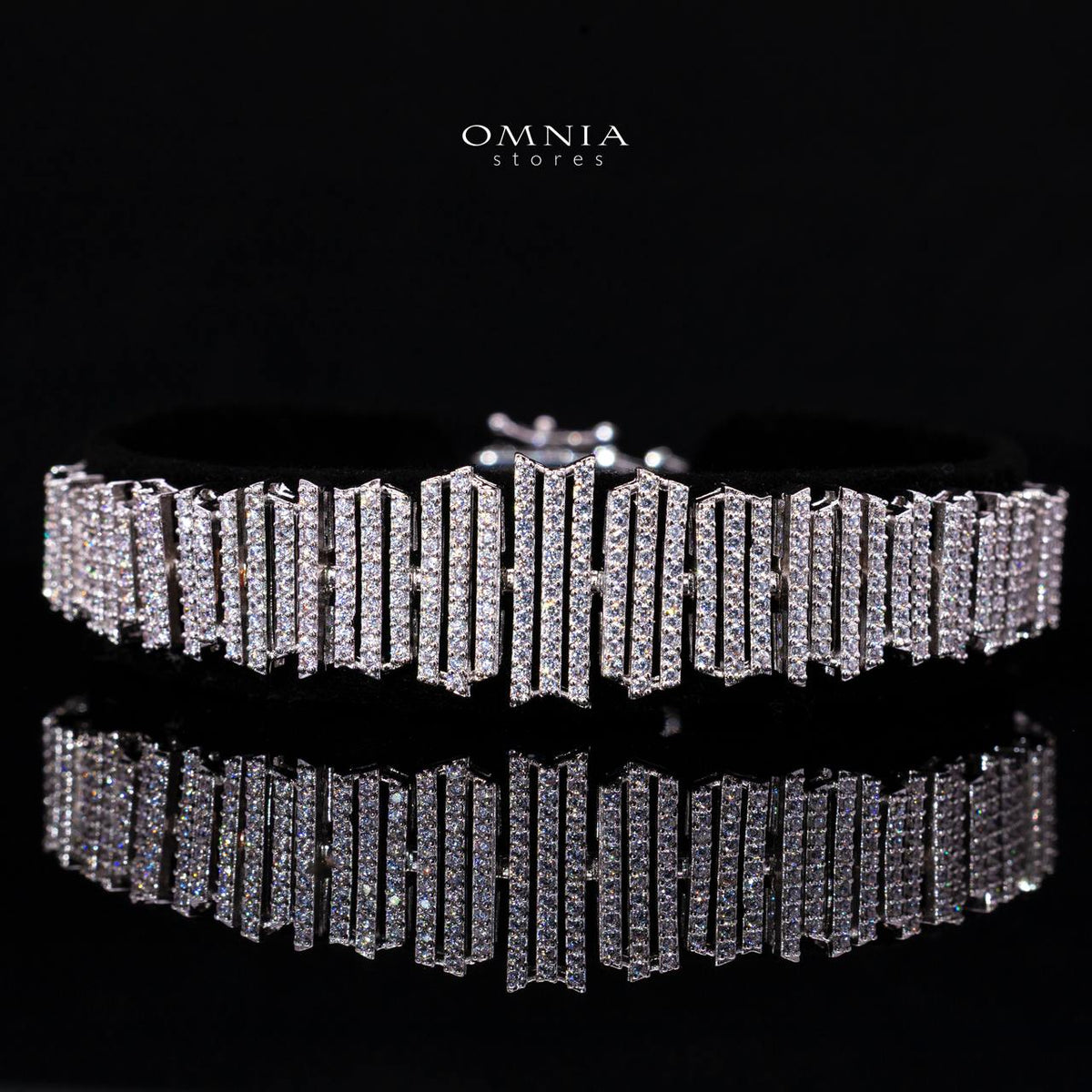 Zuhaira White Luxury Bridal Full Jewelry Set with High-Quality Premium Simulated Diamonds