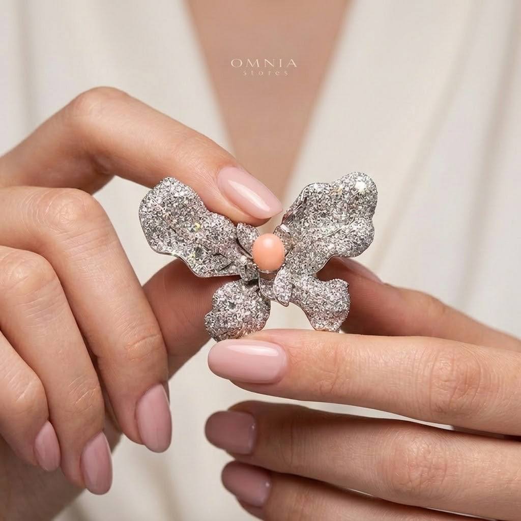 Omnia Ava Butterfly Brooch in 925 Silver with High Quality Simulated Diamonds