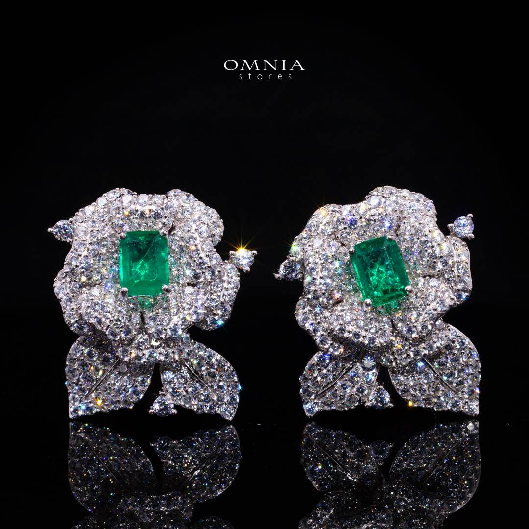 Omnia Laina White and Green Clip Earrings With High Quality Simulated Diamonds in 925 Silver