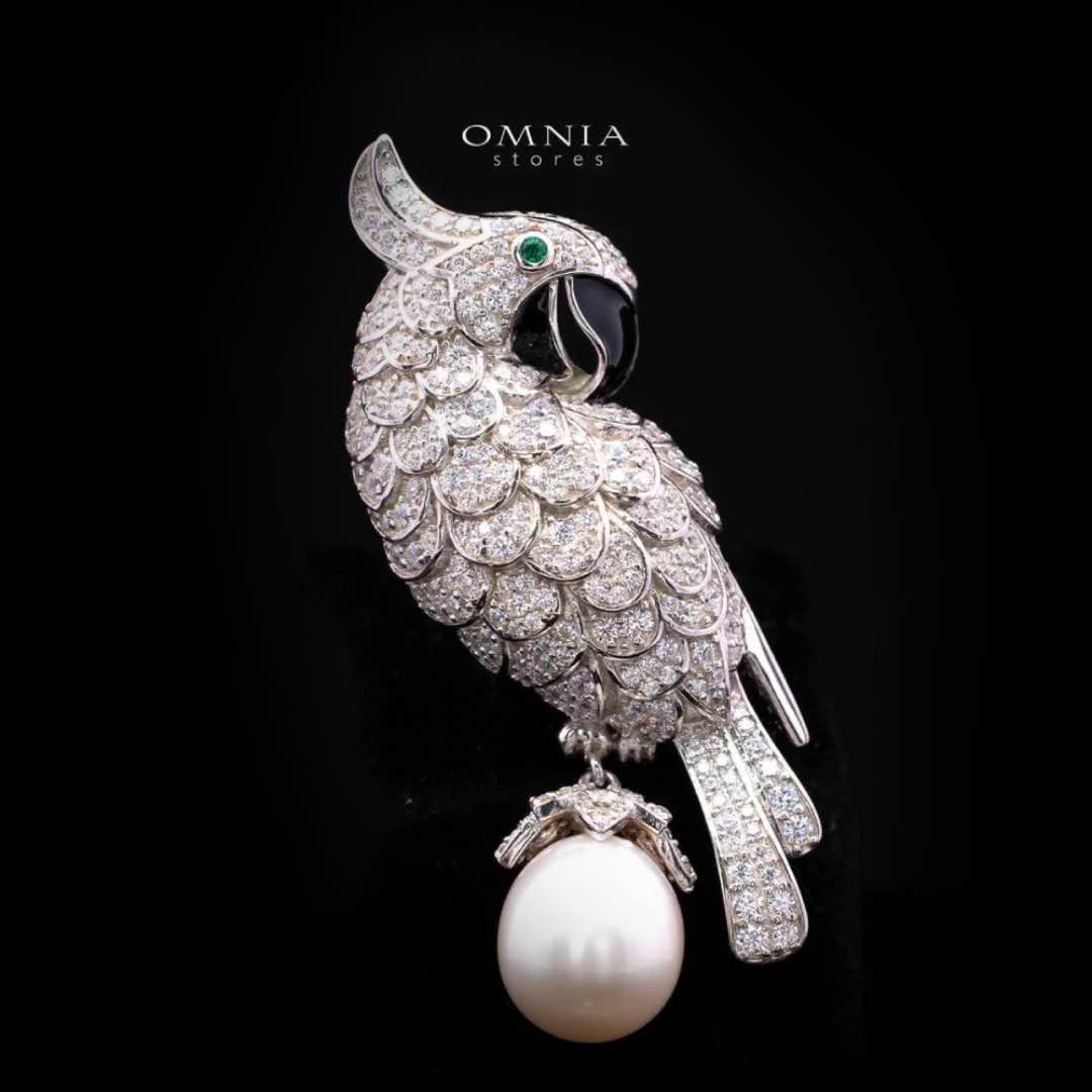 Omnia Najeeba White Pearl Bird Silver Brooch in 925 Silver In High Quality Simulated Diamonds
