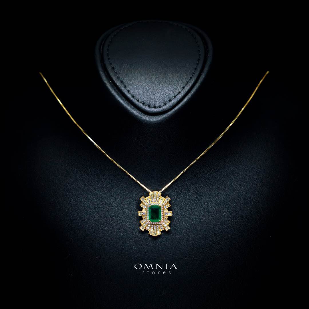 Omnia Green Radiance Necklace in 92.5 Silver with High Quality Simulated Diamonds