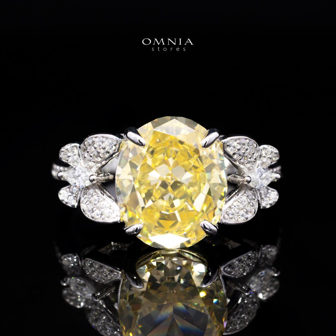Omnia Maysun Yellow Ring In 92.5 Silver High Quality Simulated Diamonds