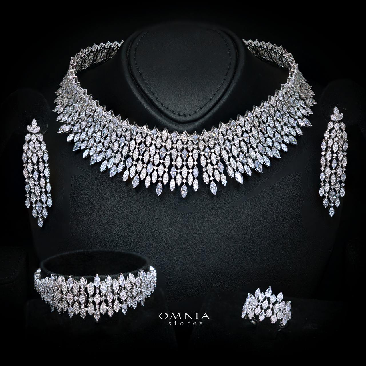 Cyra White Luxury Bridal Full Set with High-Quality Simulated Diamonds and Rhodium Plating