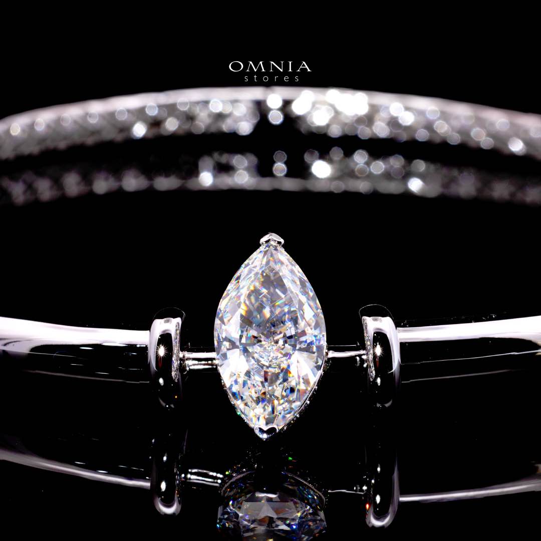 Omnia Amyah White Choker Necklace With High Quality Certified Lab Crafted Stones In 925 Silver