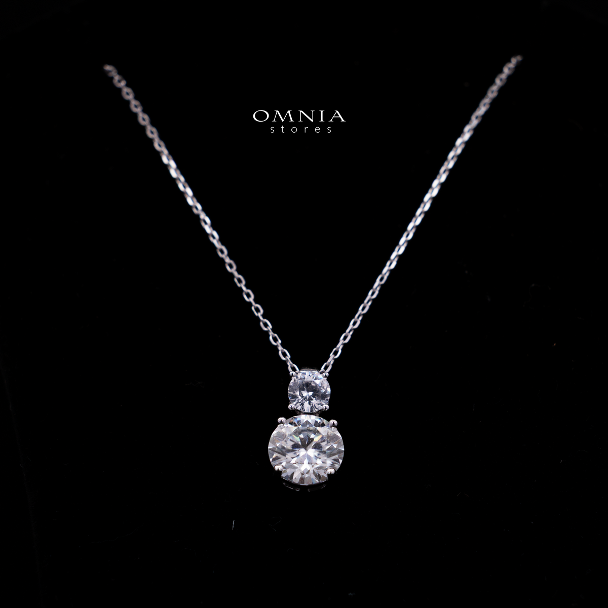 Henna White Round Brilliant Design Silver Necklace and Earrings Set in 925 Silver with High-Quality Premium Moissanite Stones