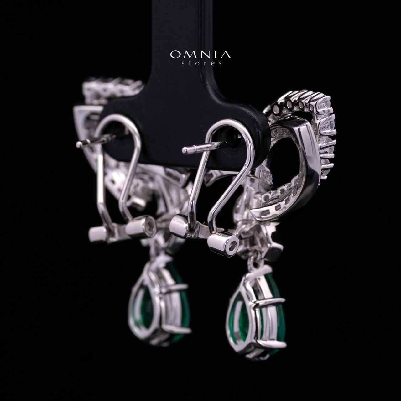 Mary Winged Green Drop Earrings: High-Quality Premium Simulated Diamond in 925 Silver