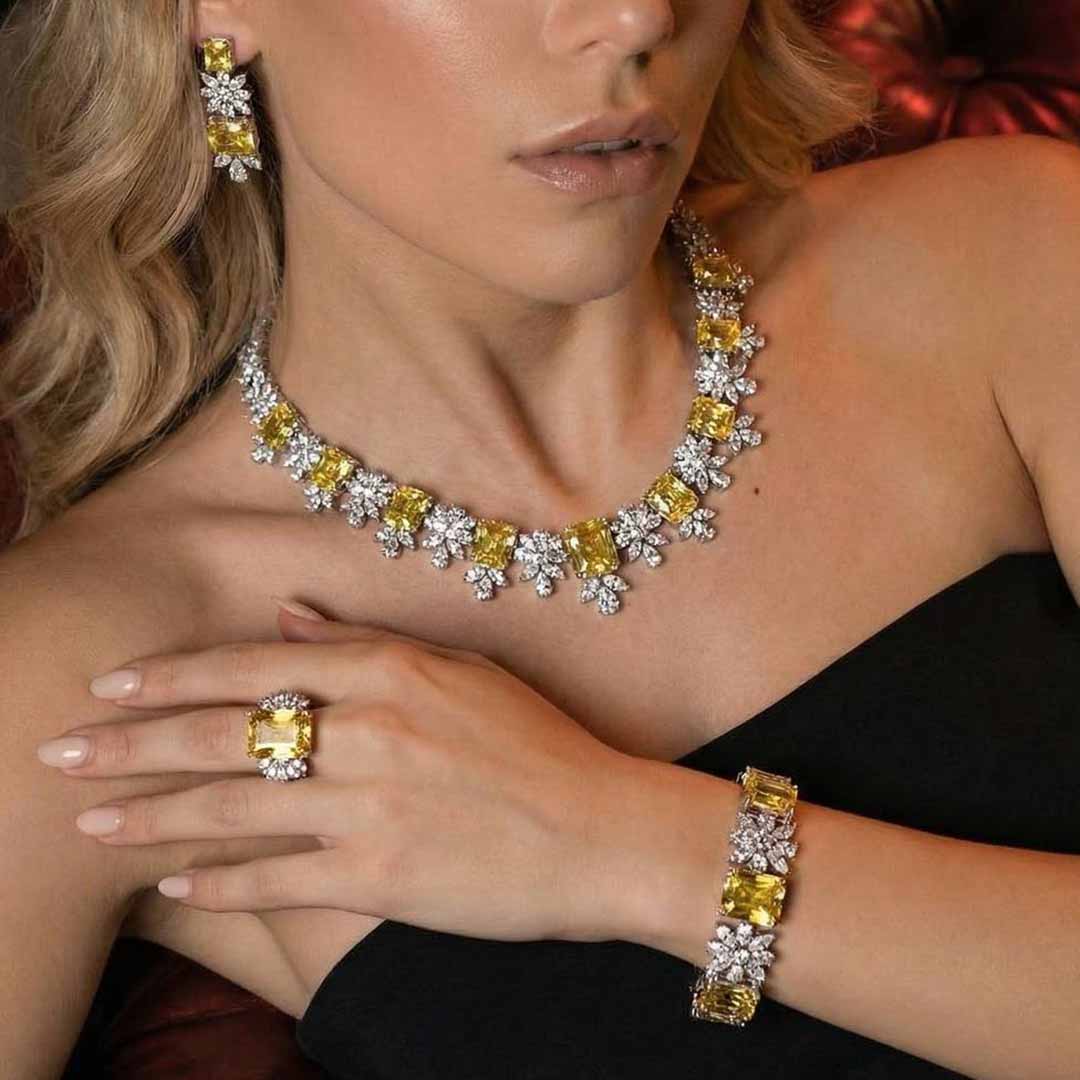 Omnia Charlotte Yellow Luxry Bridal Full Set with Emerald and Pear-Cut High-Quality Simulated Diamonds Rhodium Plated - OMNIASTORES UAE