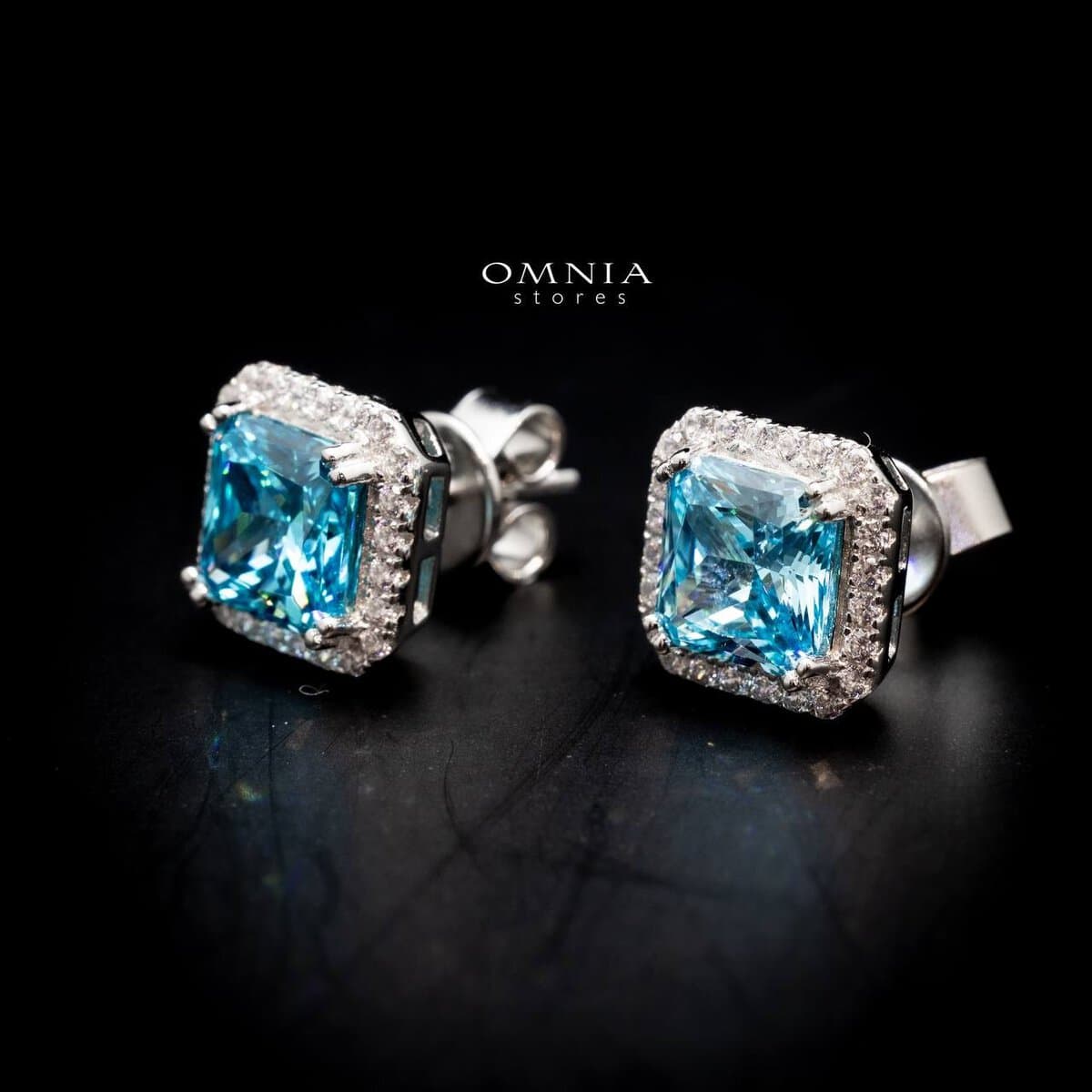 Omnia Adara Earring Sky Blue 925 Silver in High Quality Simulated diamonds - OMNIASTORES UAE