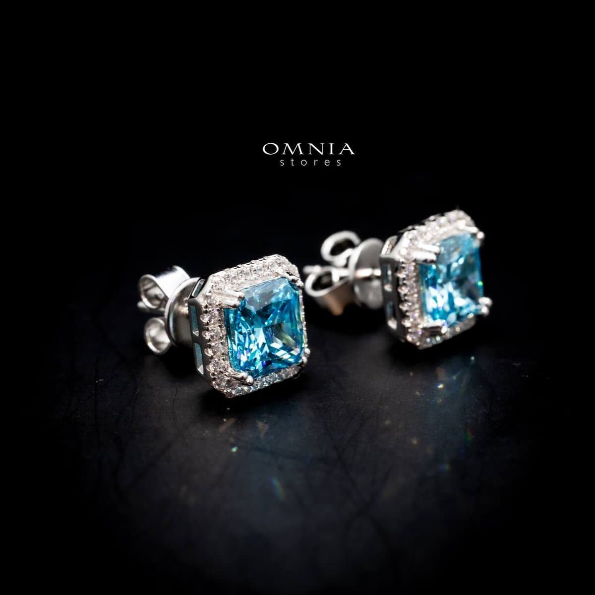 Omnia Adara Earring Sky Blue 925 Silver in High Quality Simulated diamonds - OMNIASTORES UAE