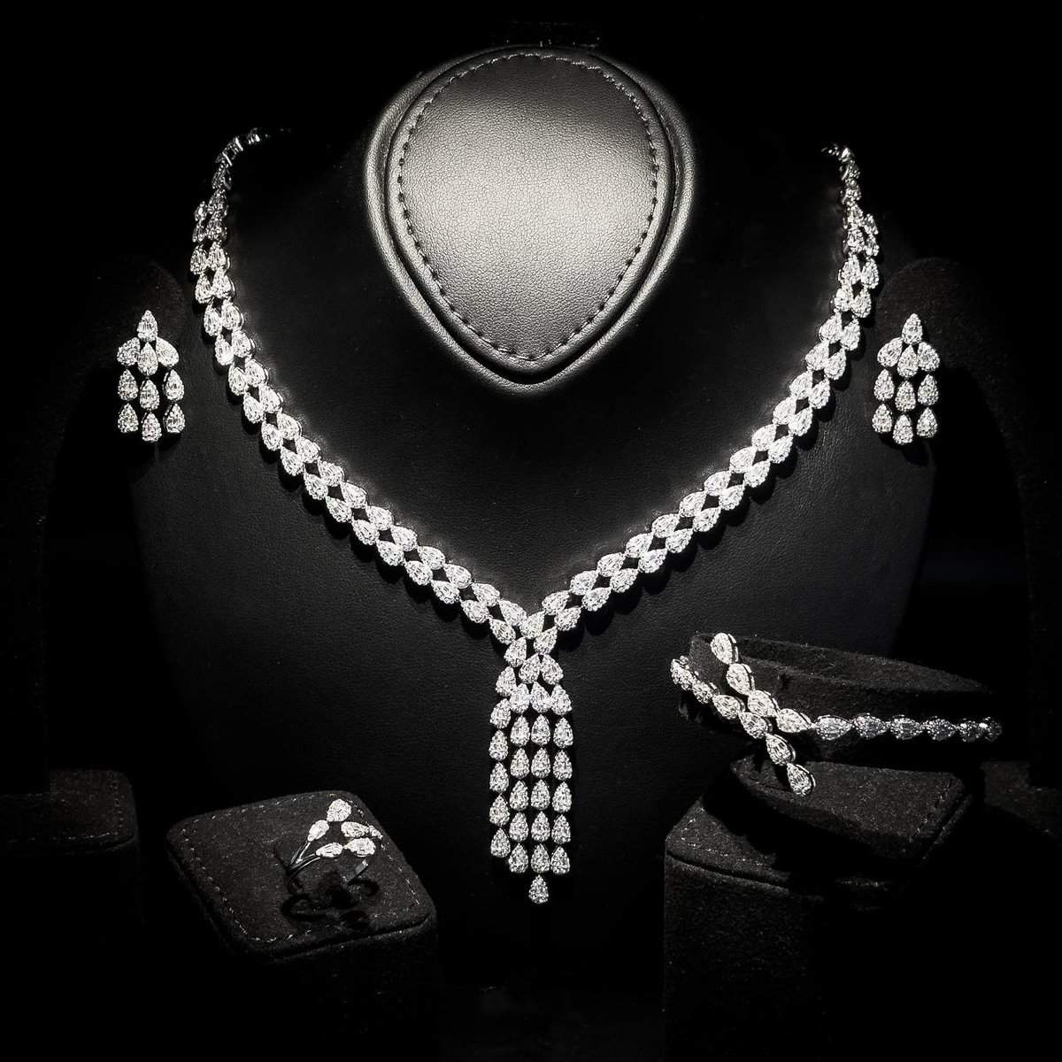 Misty White Bridal Full Set – Premium Rhodium Plated with High-Quality Zircon Stones