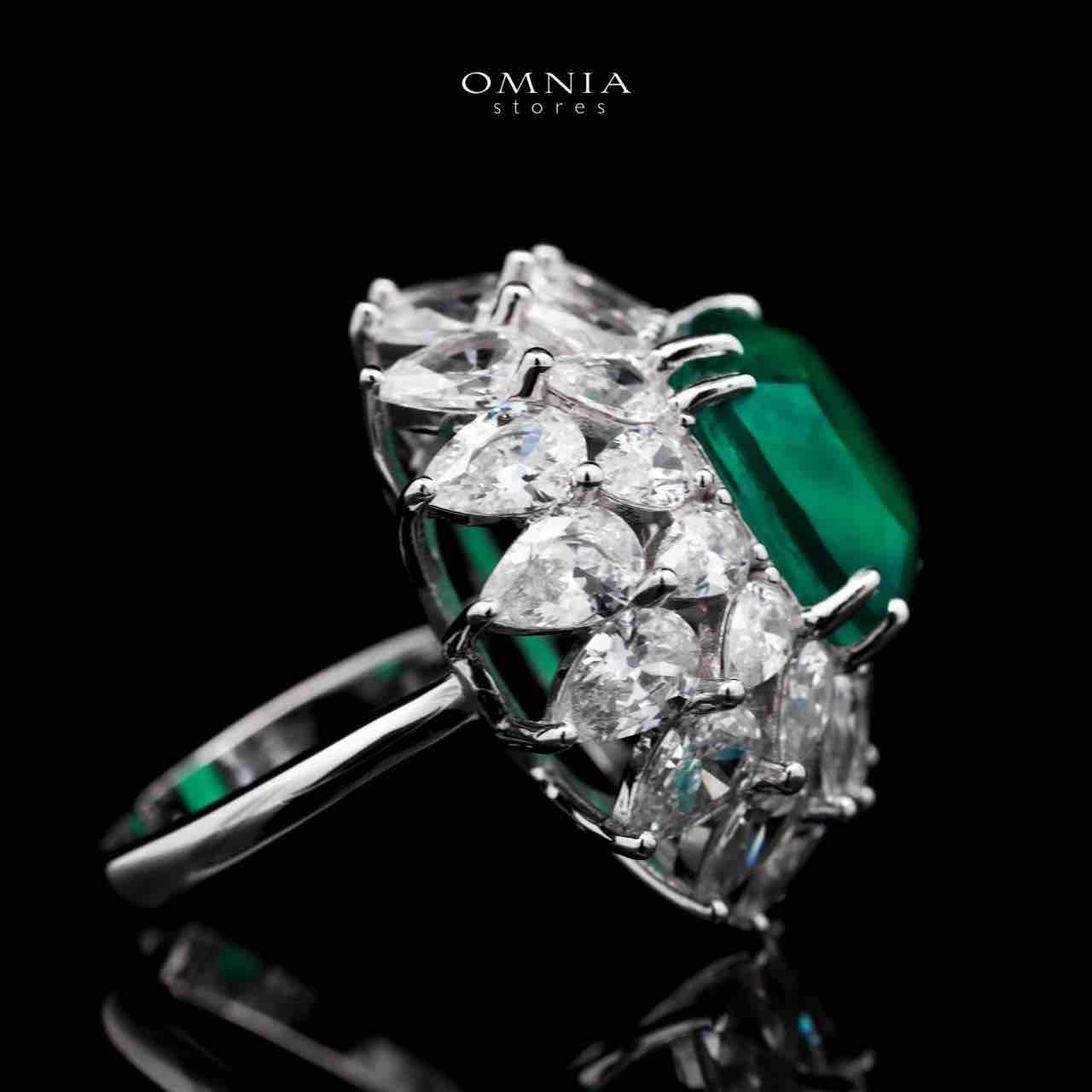 Omnia Thalia Green Ring In 92.5 Silver High Quality Simulated diamonds - OMNIASTORES UAE