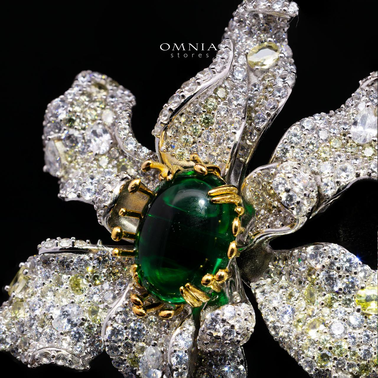 Nymeria Emerald Green Brooch with High-Quality Premium Simulated Diamonds in 925 Sterling Silver