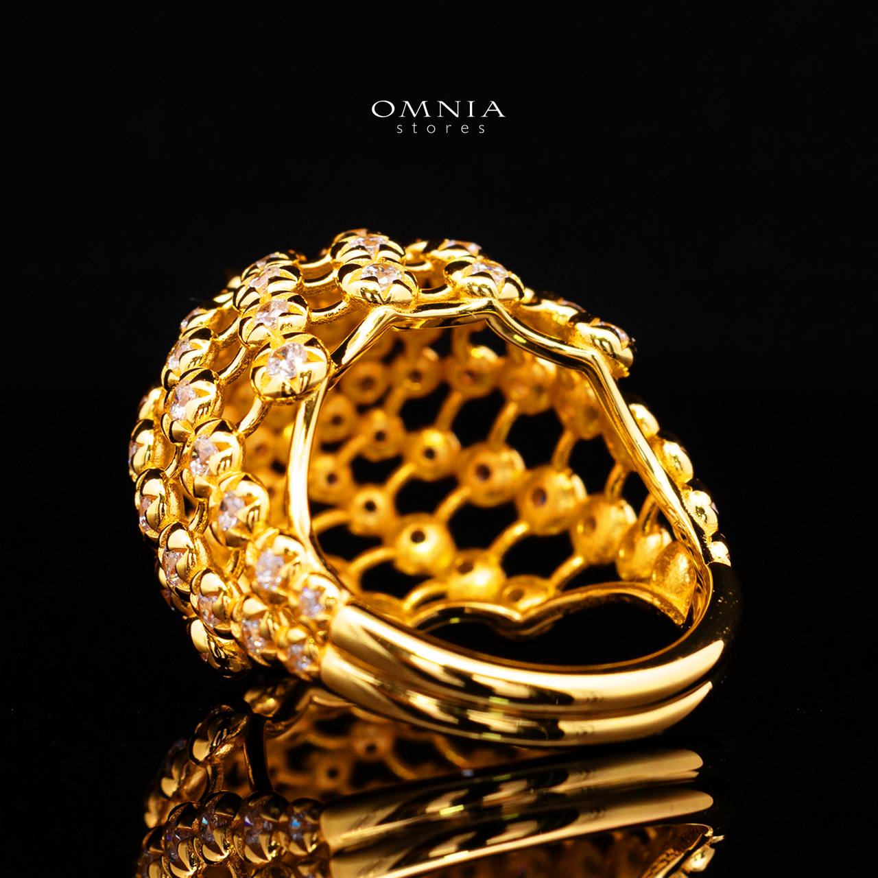 Cyralisse Gold Ring with High-Quality Premium Simulated Diamonds in 925 Sterling Silver