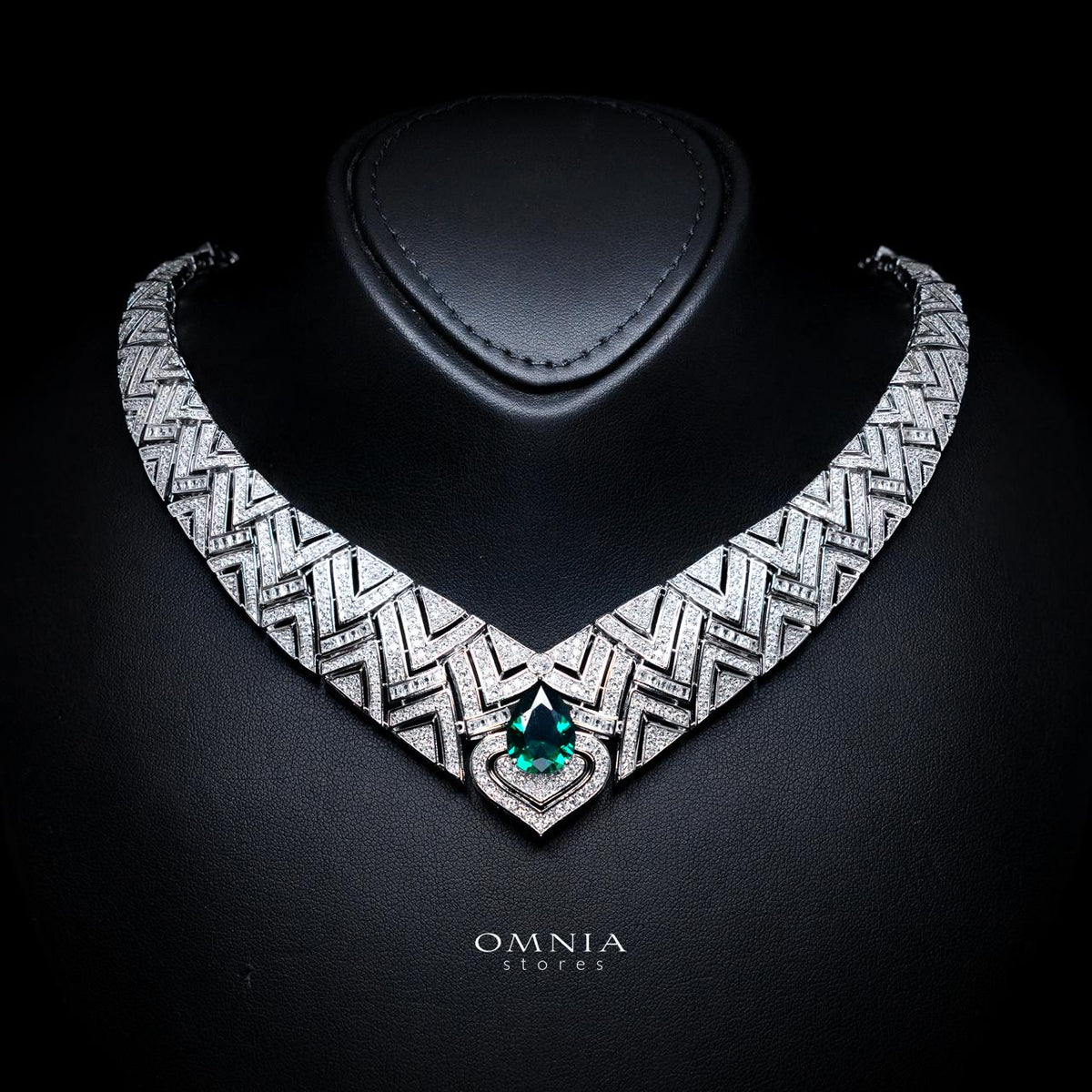 Daryan Green Luxury Bridal Full Set with High-Quality Simulated Diamonds – Rhodium Plated