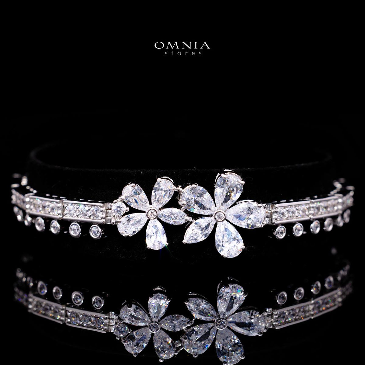 Emmeline White Luxury Bridal Full Set with High-Quality Simulated Diamonds – Rhodium Plated