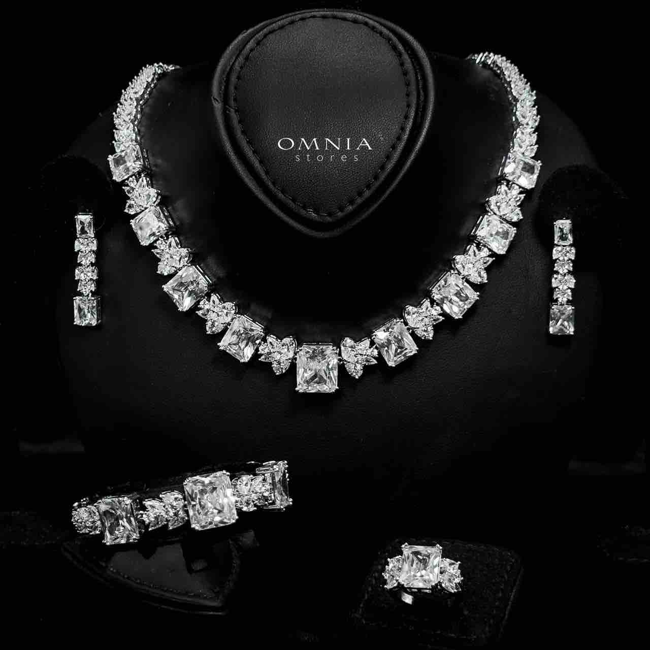 Featured Luxury