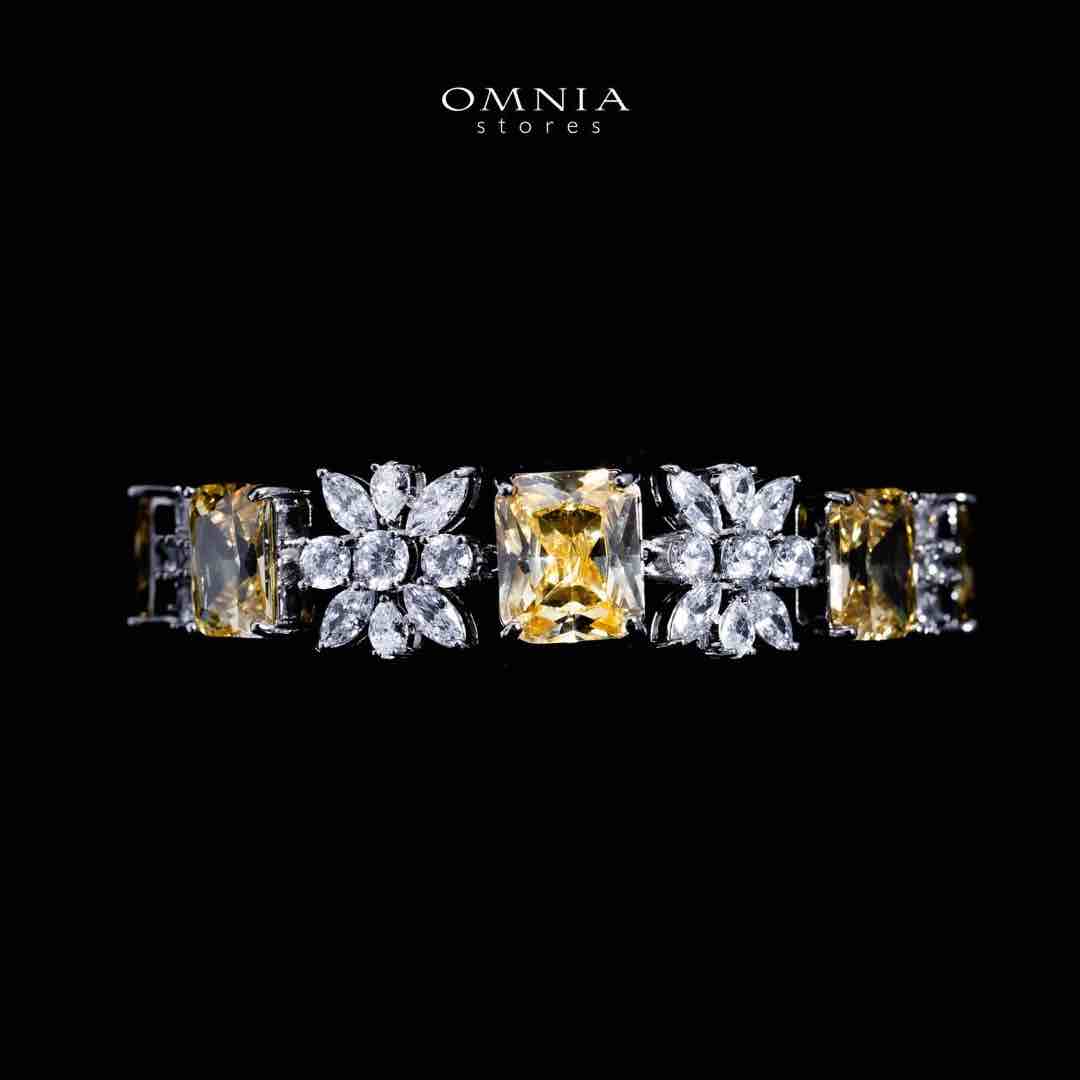 Omnia Charlotte Yellow Luxry Bridal Full Set with Emerald and Pear-Cut High-Quality Simulated Diamonds Rhodium Plated - OMNIASTORES UAE