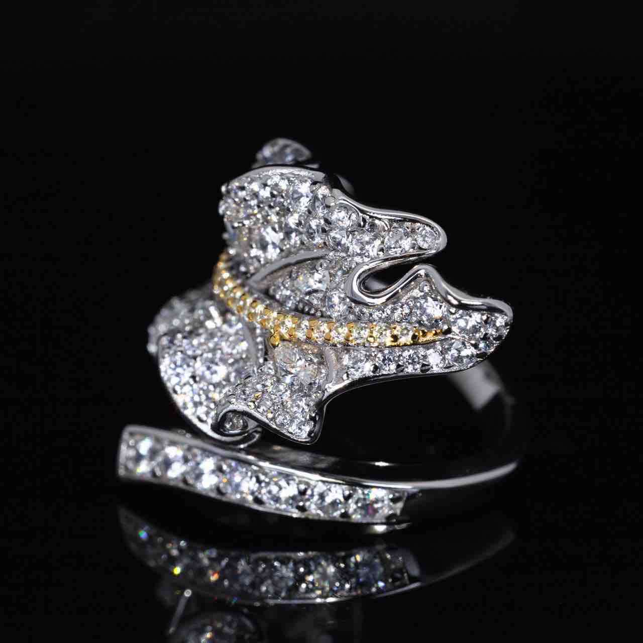 Omnia Ayah White Leaf Ring With High Quality Certified Lab Crafted Stones In 925 Silver - OMNIASTORES UAE