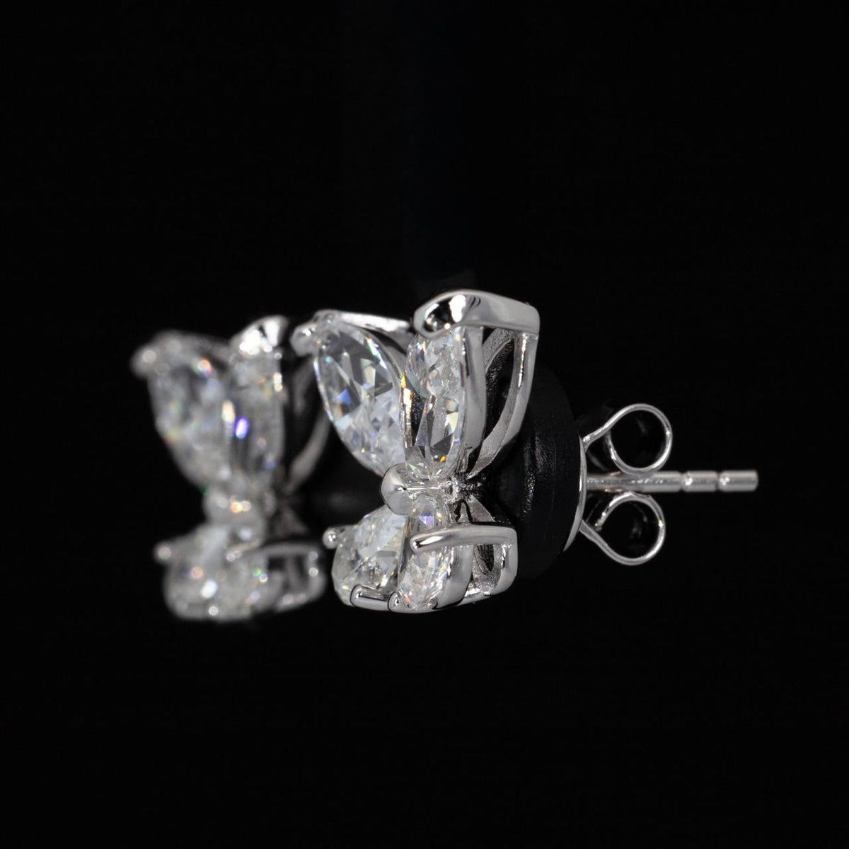 Omnia Ziara White Floral Earrings With High Quality Certified Lab Crafted Stones In 925 Silver - OMNIASTORES UAE