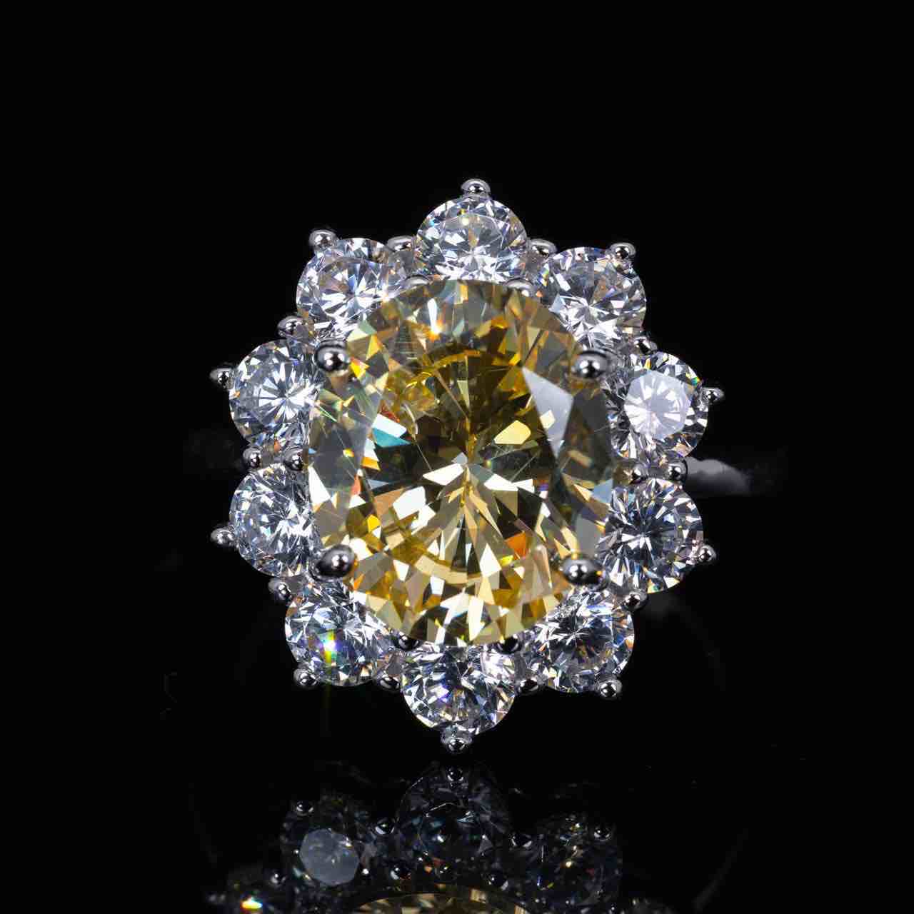 Omnia Tamar Yellow Ring With High Quality Simulated Diamonds In 925 Silver - OMNIASTORES UAE