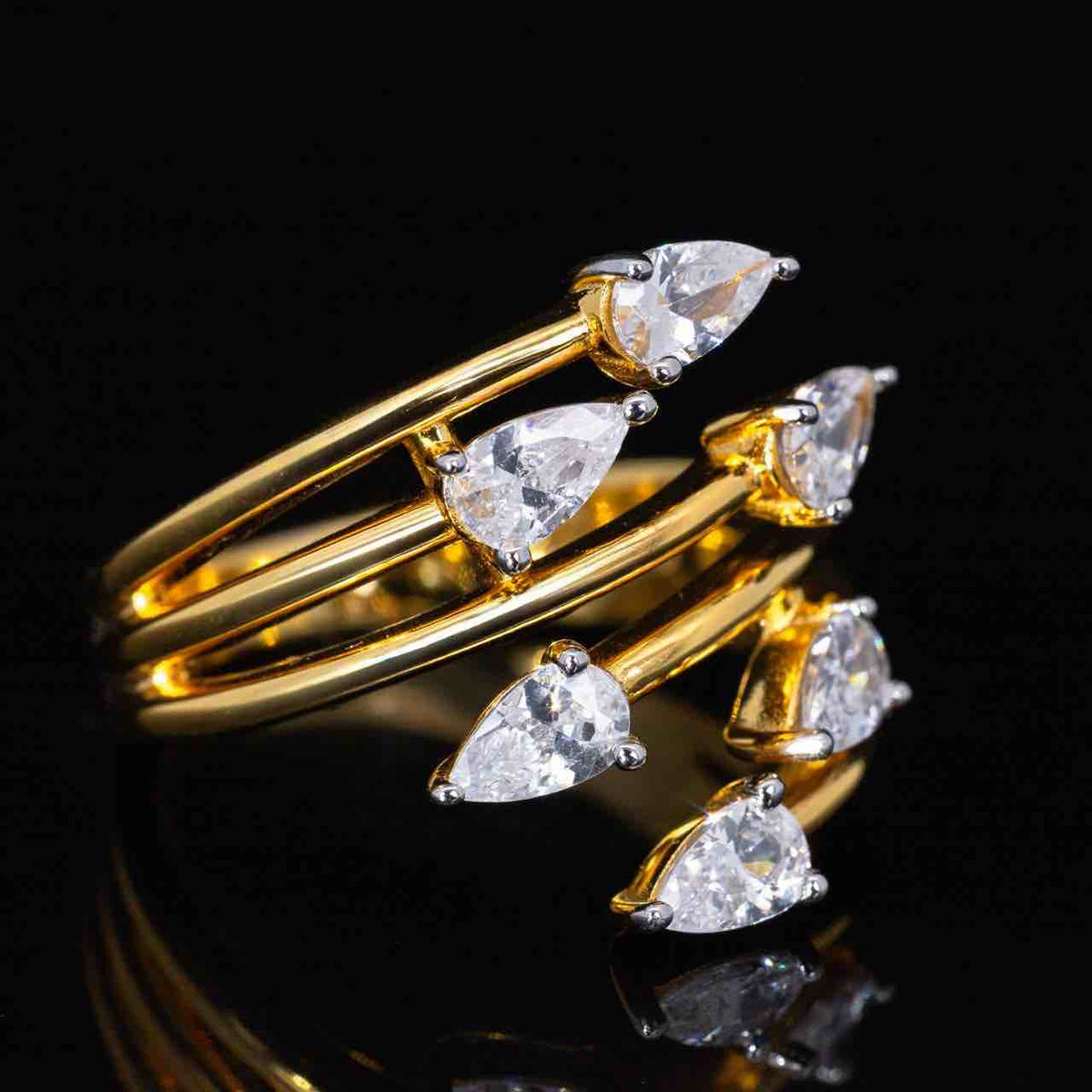 Omnia Alyza Gold Ring With High Quality Simulated Diamonds In 925 Silver - OMNIASTORES UAE