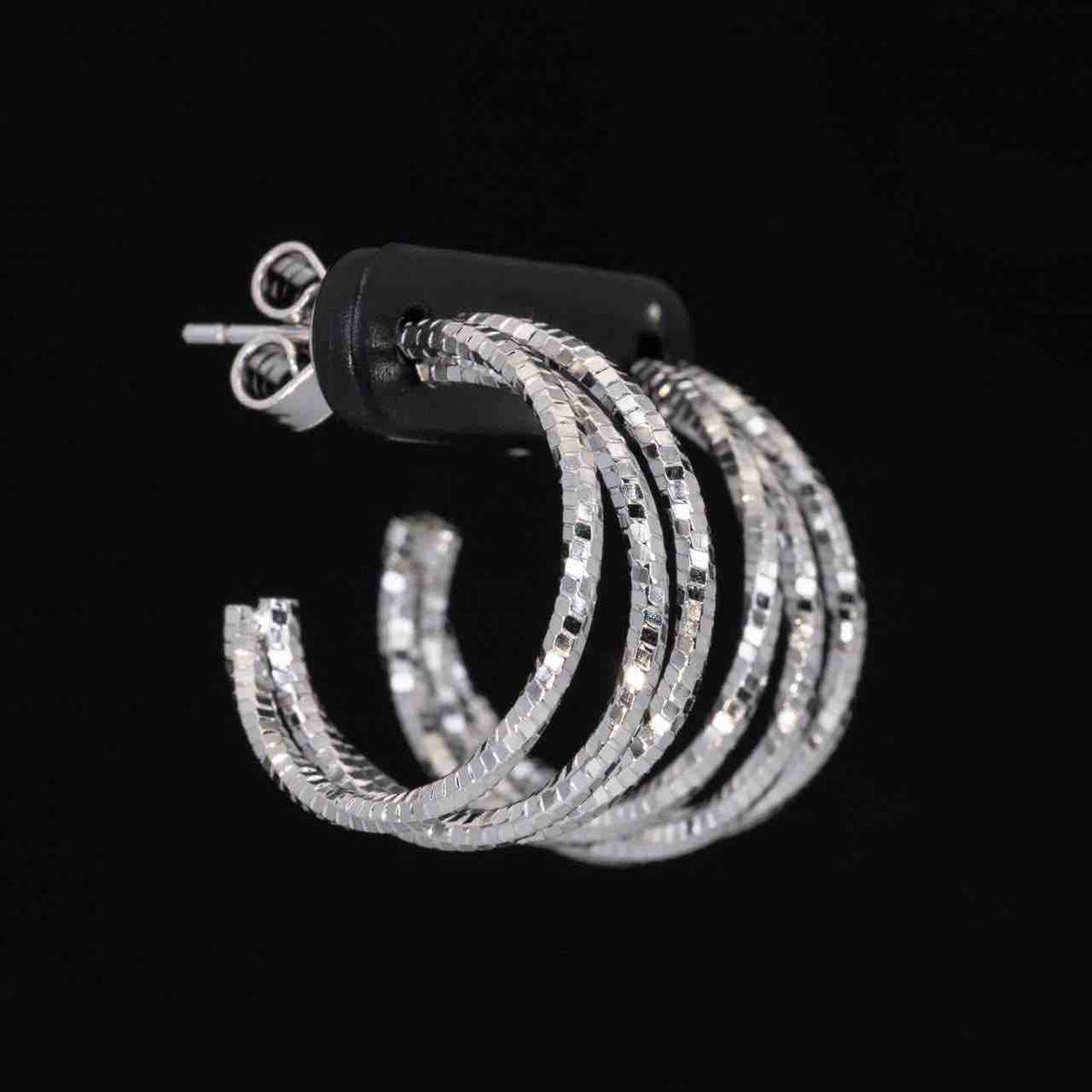 Omnia Zulay White Earrings In 925 High Quality Silver - OMNIASTORES UAE