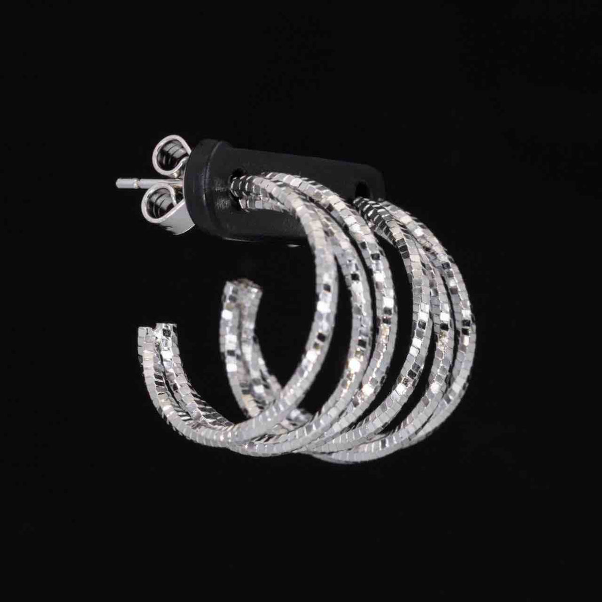 Omnia Zulay White Earrings In 925 High Quality Silver - OMNIASTORES UAE