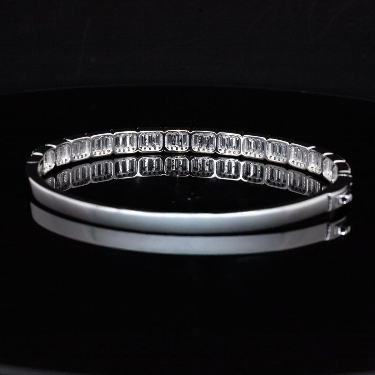 Omnia Nyela White Bangle With High Quality Simulated Diamonds In 925 Silver - OMNIASTORES UAE
