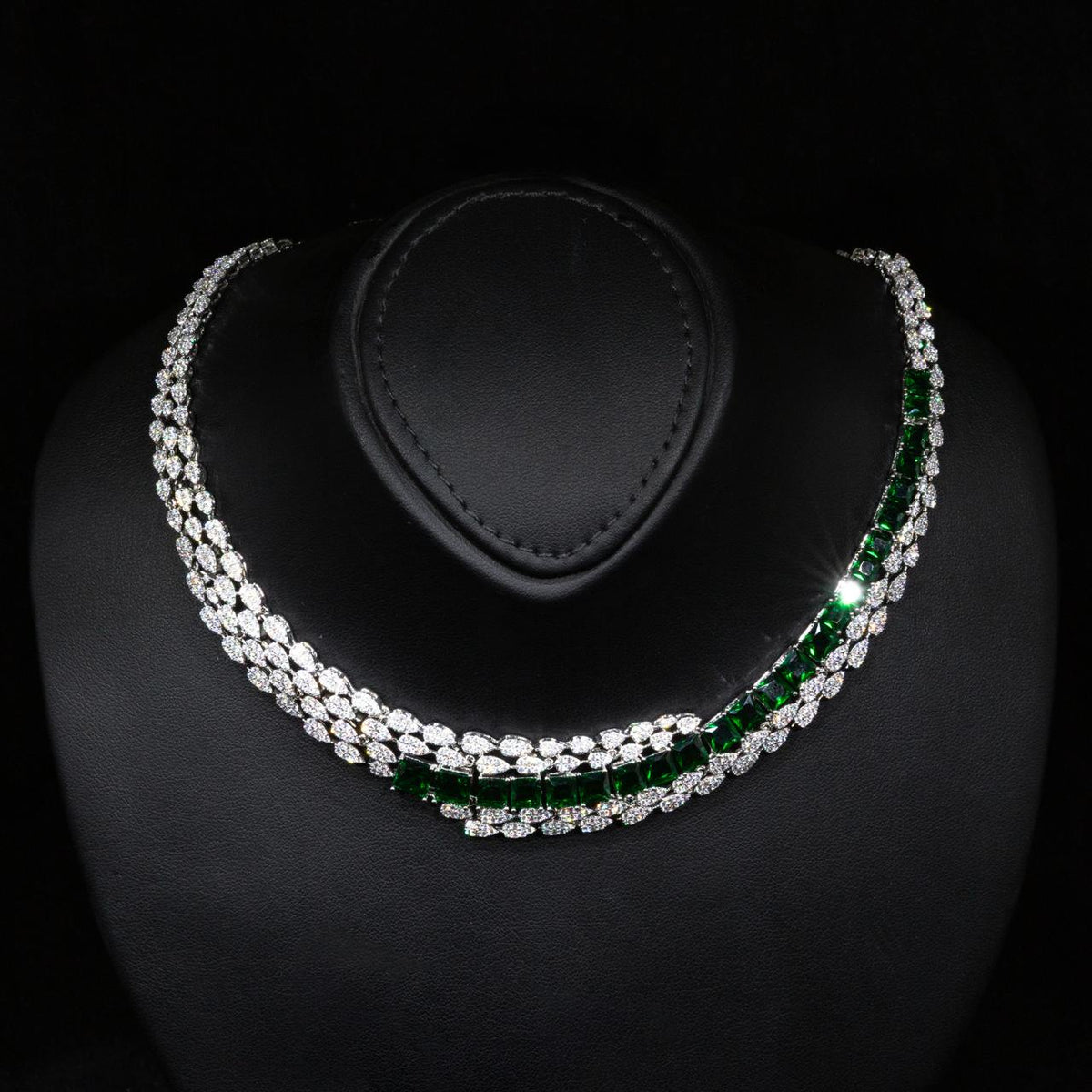 Omnia Trinity Green Luxury Bridal Full Set in High Quality Zircon Stone in Rhodium Plated - OMNIASTORES UAE