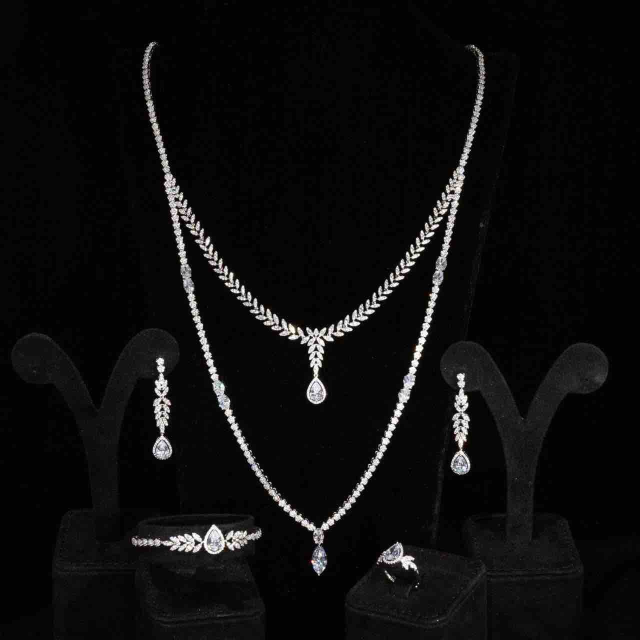 Omnia Miley White Luxury Bridal Long Chain Full Set in High Quality Zircon Stone Rhodium Plated - OMNIASTORES UAE