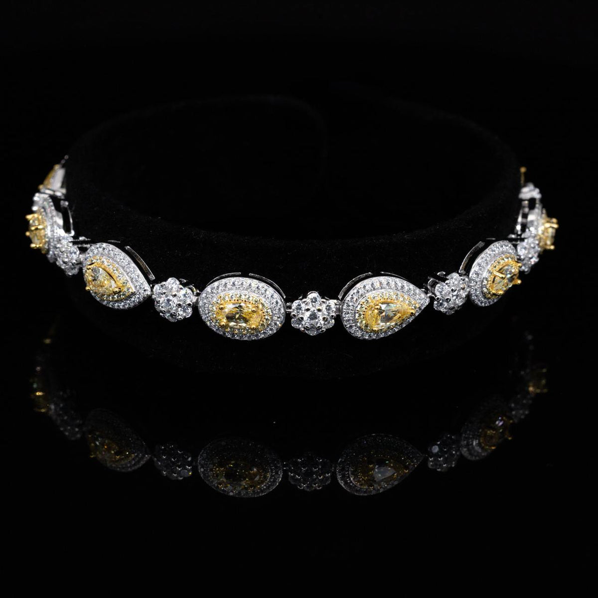 Omnia Taliha White and Yellow Bracelet With High Quality Simulated Diamonds In 925 Silver - OMNIASTORES UAE
