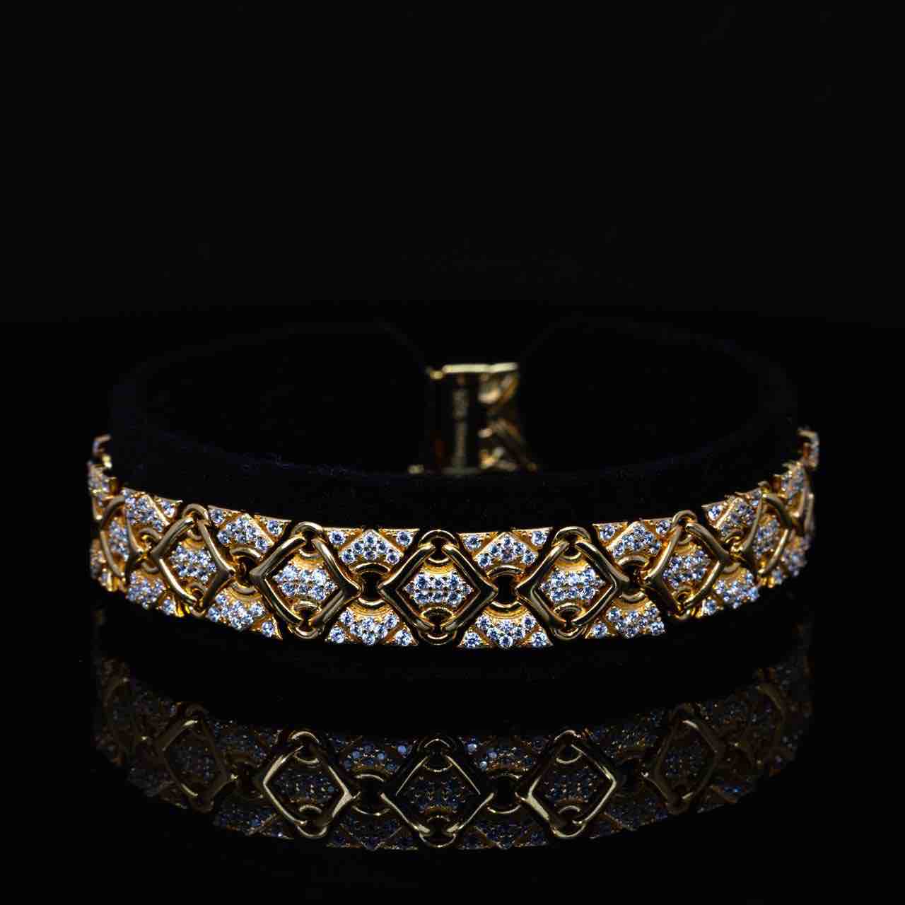Omnia Lisi Gold and White Bracelet With High Quality Simulated Diamonds In 925 Silver - OMNIASTORES UAE