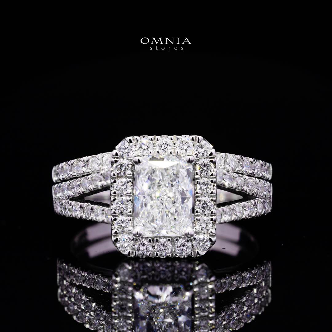 Siham Lab Grown Stones IGI Certified E VVS 2 White Ring in 925 Silver 1.00ct