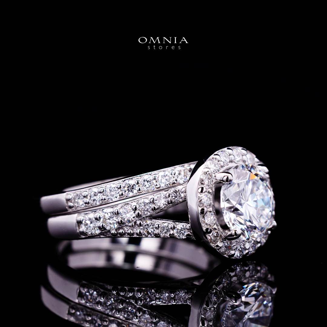 Mayar Lab Grown With IGI Certified D VS 1 Oval Brilliant White Ring in 925 Silver 1.3ct