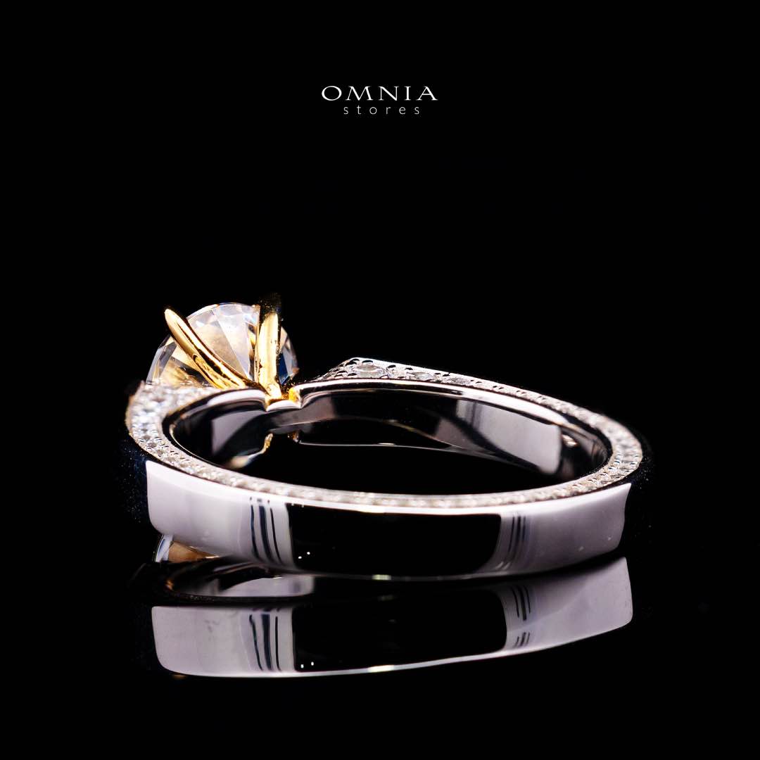 Omnia Mahnoor Gold With Silver Ring In 925 Silver High Quality Certified Lab Crafted Stones