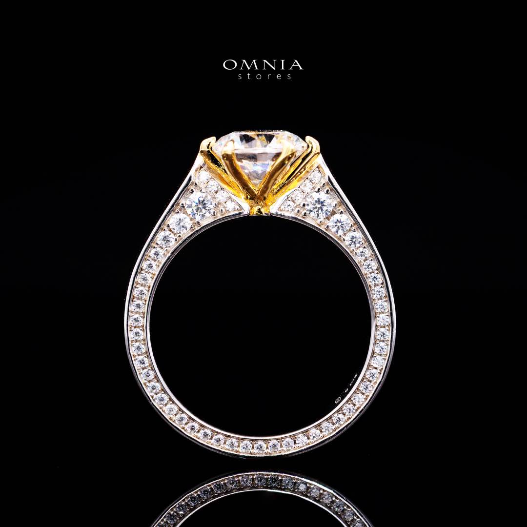 Omnia Mahnoor Gold With Silver Ring In 925 Silver High Quality Certified Lab Crafted Stones