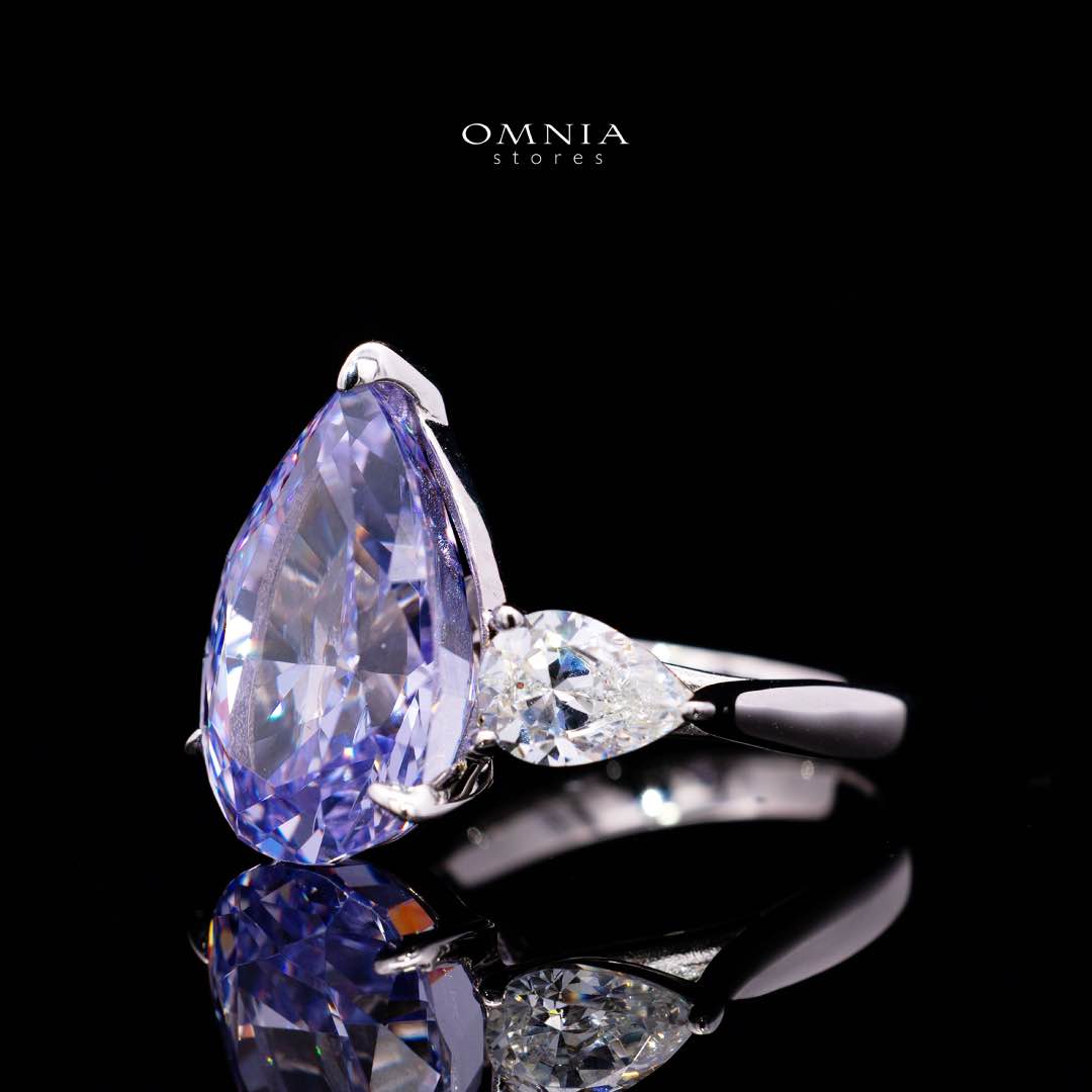 Omnia Nadira Light Purple and White Silver Ring In 925 Silver High Quality Certified Lab Crafted Stones 3.8Ct