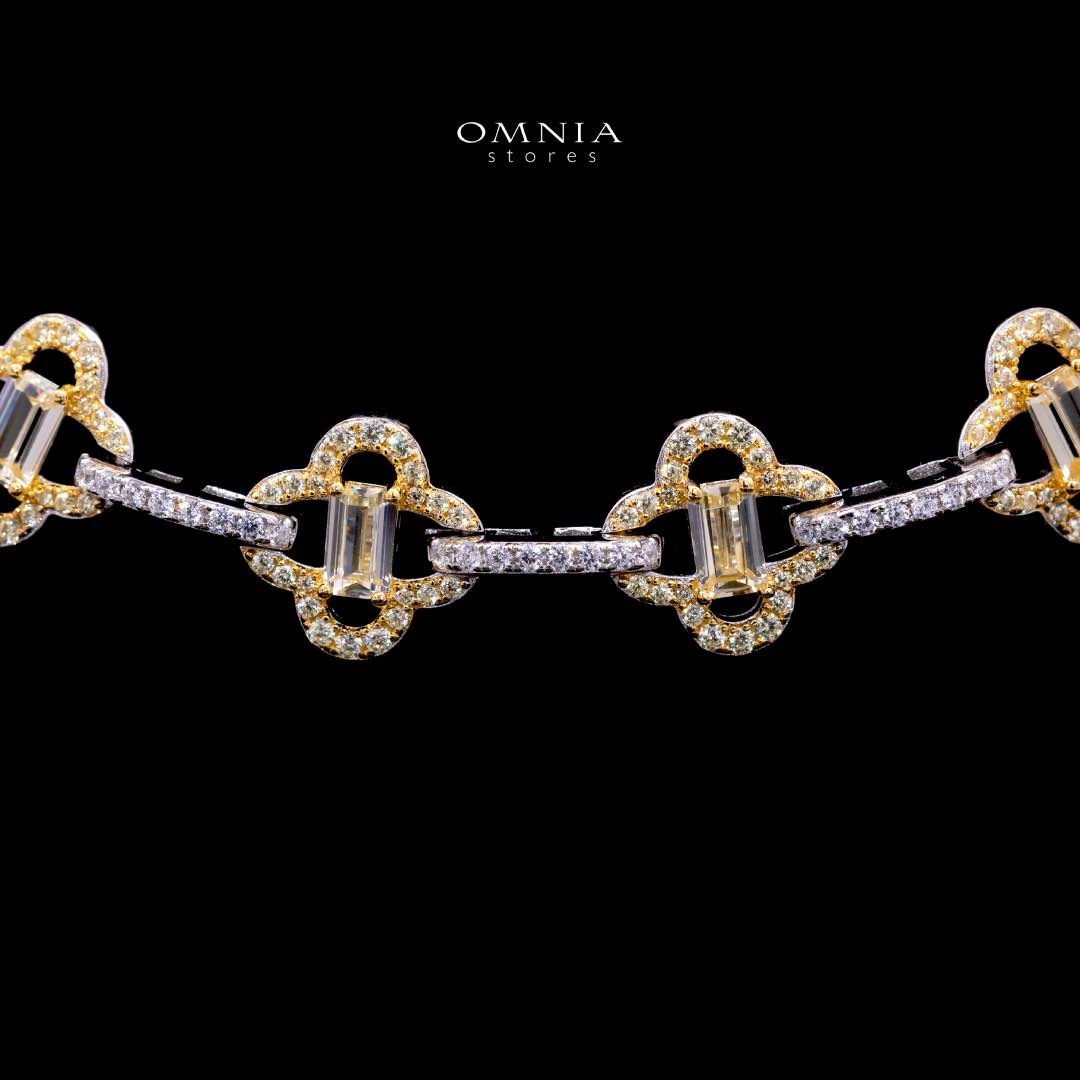 Omnia Amna Gold and White Necklace in 925 Silver High Quality Simulated Diamonds
