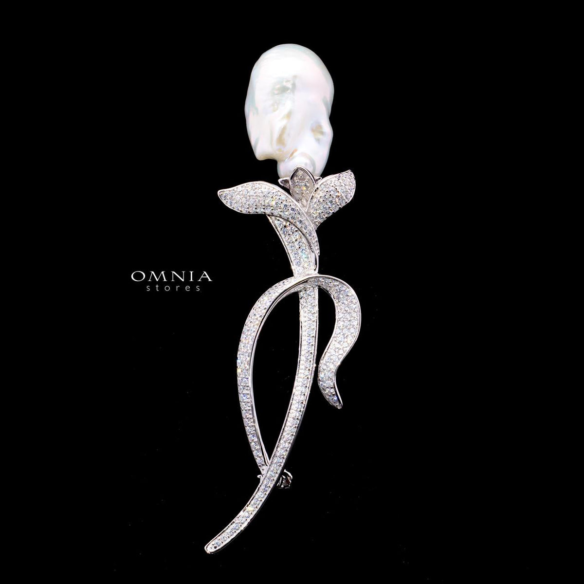 Josefin Brooch with High-Quality Simulated Diamonds in 925 Sterling Silver