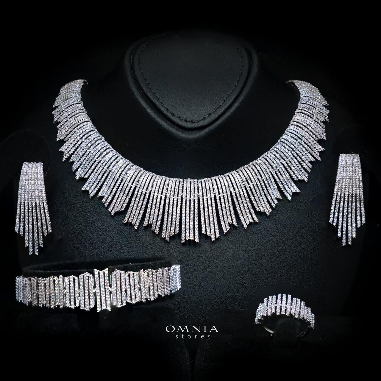Zuhaira White Luxury Bridal Full Jewelry Set with High-Quality Premium Simulated Diamonds