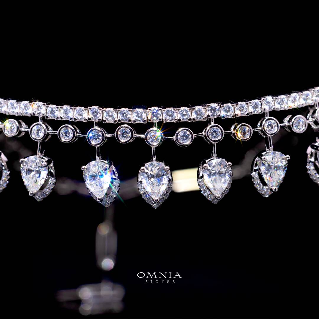 Omnia Siara Silver White Collar Necklace In 925 Silver With High Quality Lab Crafted Stones