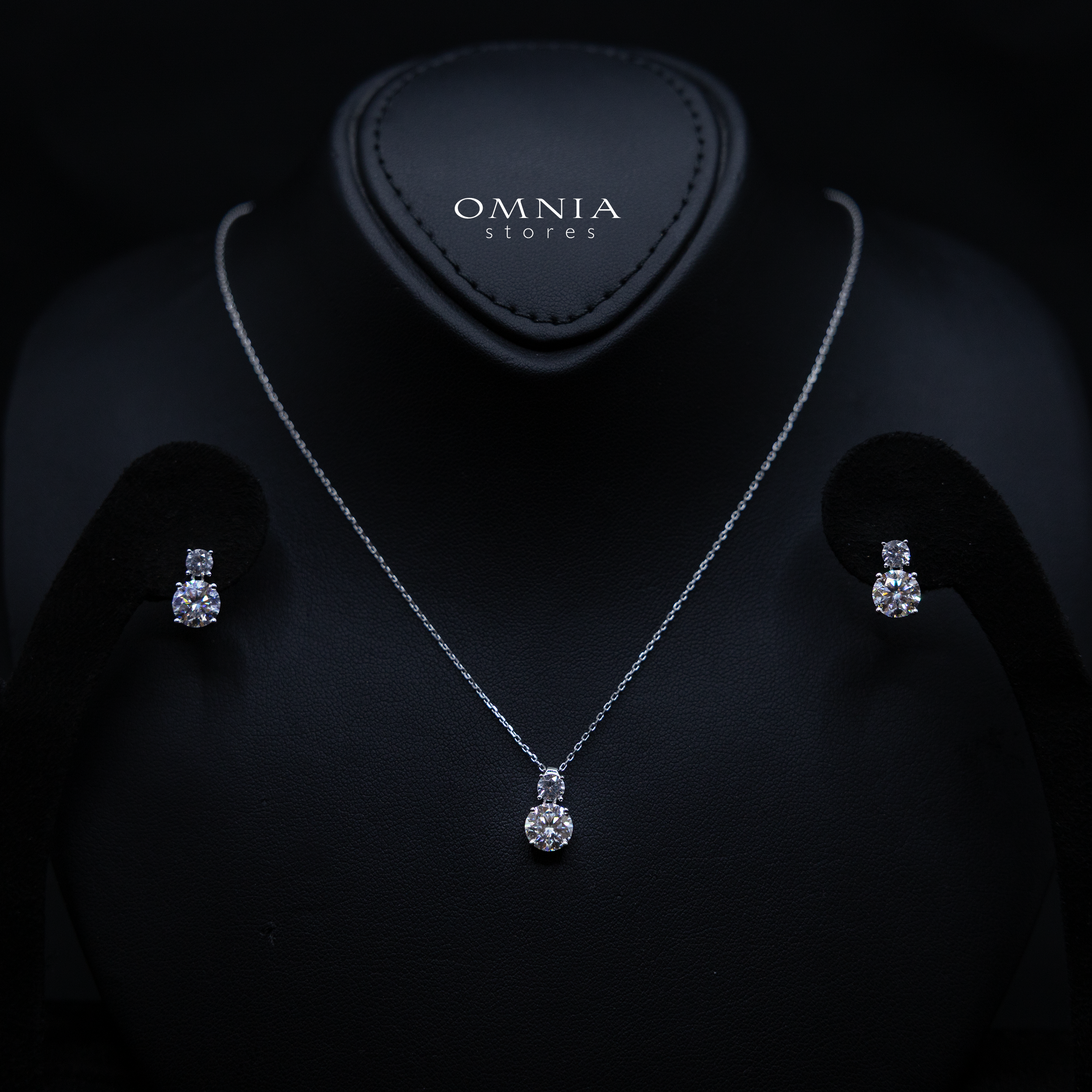 Henna White Round Brilliant  Design Silver Necklace and Earrings Set in 925 Silver with High-Quality Premium Moissanite Stones